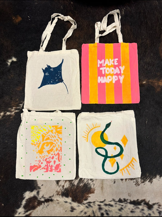 Workshop tas schilderen + hapje en een drankje