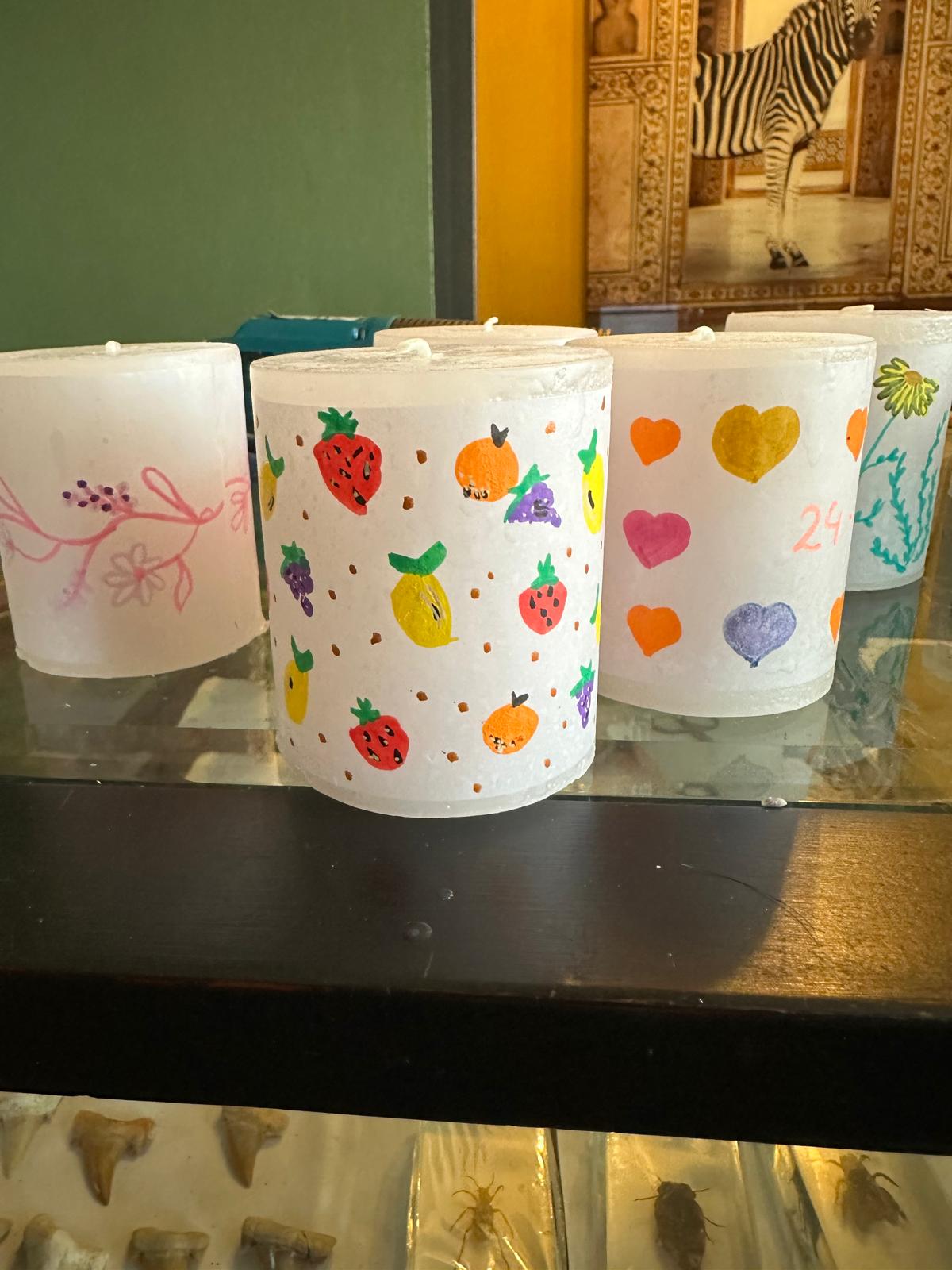 Workshop kaarsen maken (1 uur) + high tea of borrelplank hapjes