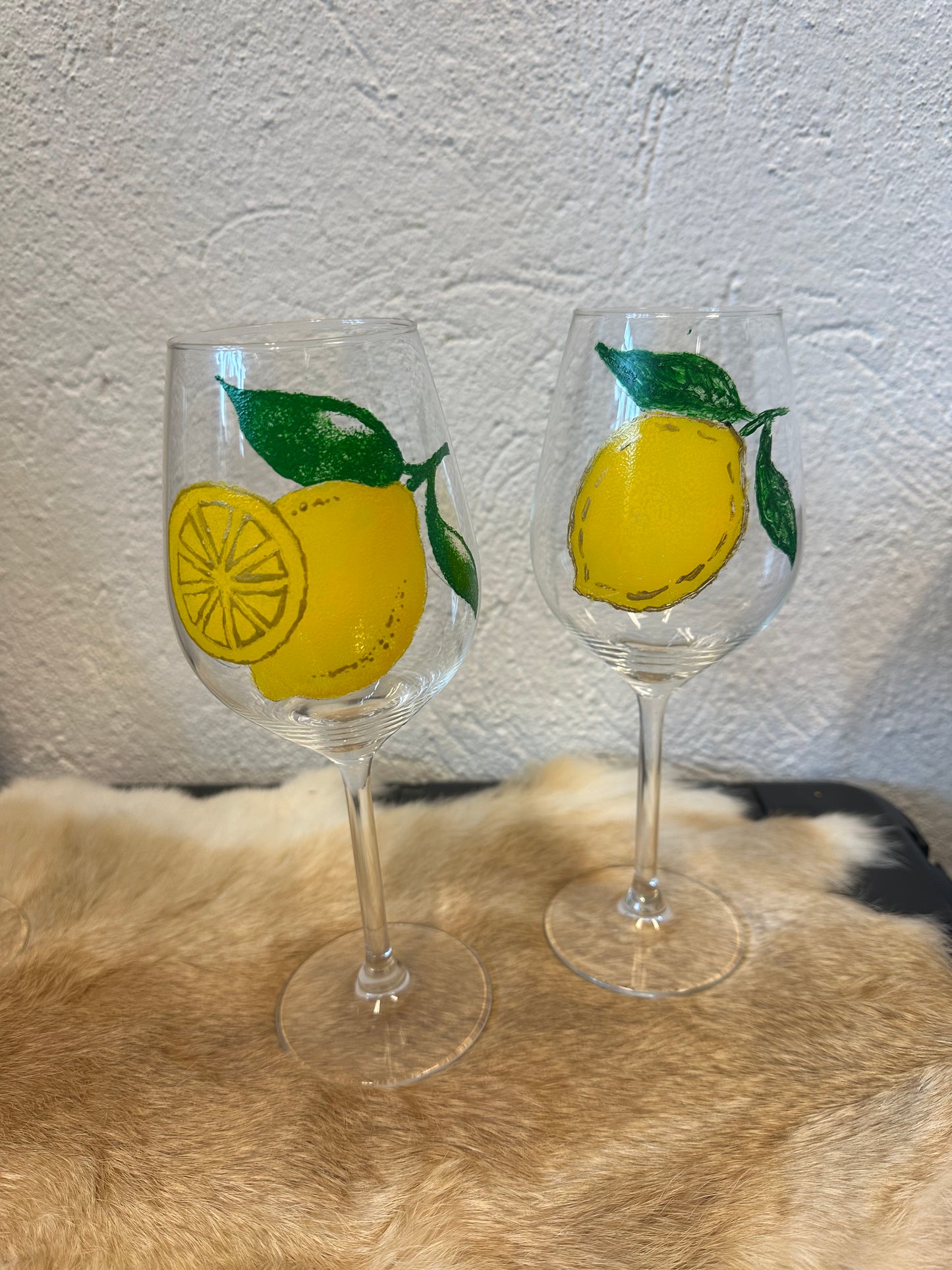 Cheers to Art: Wijnglazen Schilderen met Wijn en Hapjes