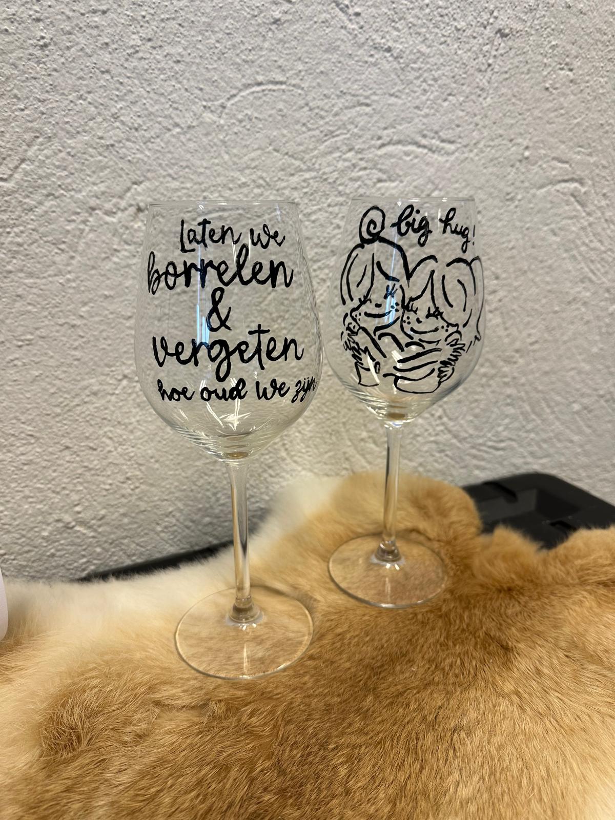 Cheers to Art: Wijnglazen Schilderen met Wijn en Hapjes