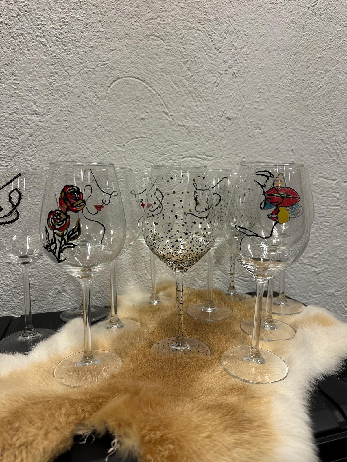 Cheers to Art: Wijnglazen Schilderen met Wijn en Hapjes